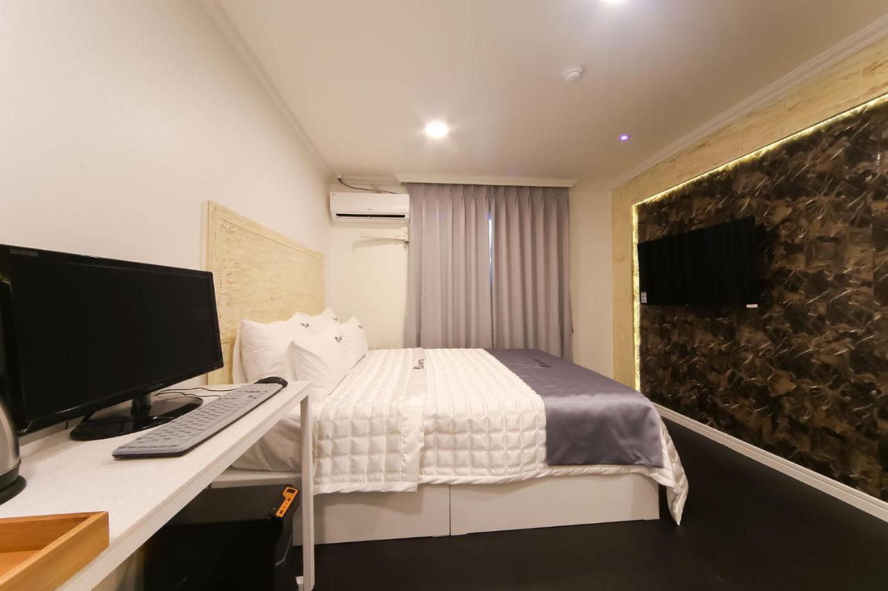 Prince Motel Busan Exterior foto